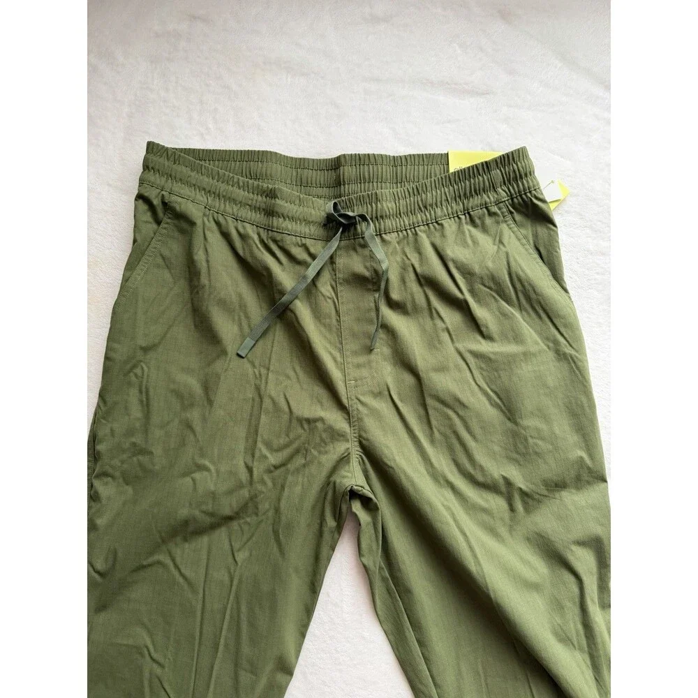 All in Motion Men’s Green Jogger Pants Nylon Stretch Drawstring M 28